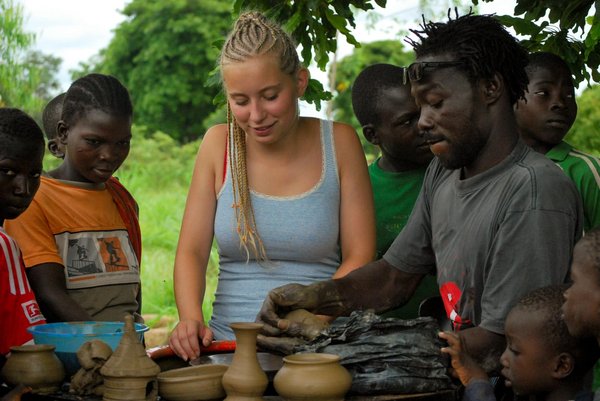 Comment les exercices de Kegel peuvent-ils aider après un accouchement ?