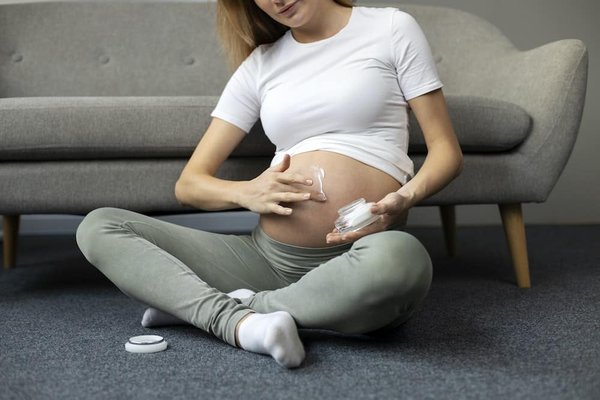 Quelles sont les techniques de massage spécifiques pour les femmes enceintes ?